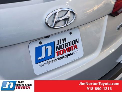 Used 2018 Hyundai Santa Fe Sport w/ 2.4L Value Package 02 image 11