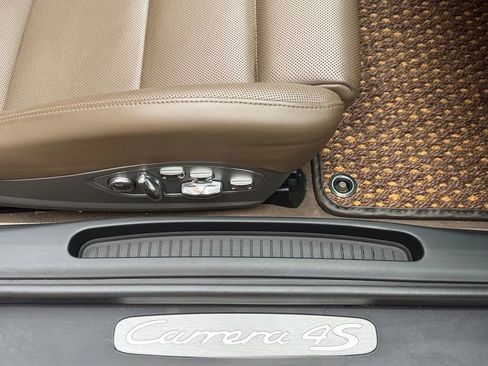 Used 2013 Porsche 911 Carrera S image 23