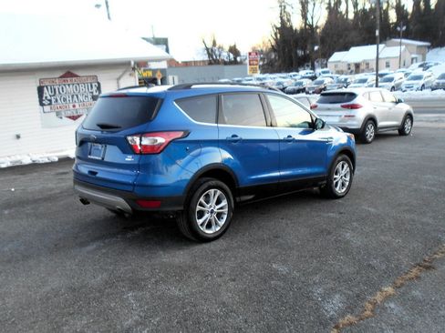 Used 2018 Ford Escape SE image 6