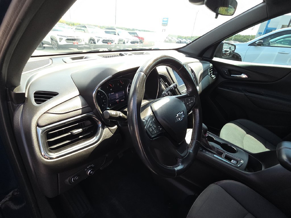 Used 2022 Chevrolet Equinox RS w/ LPO, Floor Liner Package FWD image 14