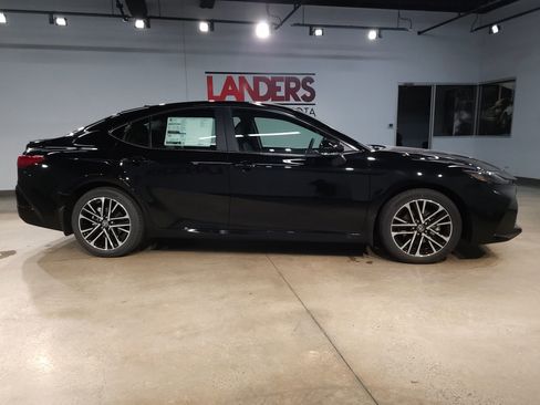 New 2026 Toyota Camry XLE FWD image 8