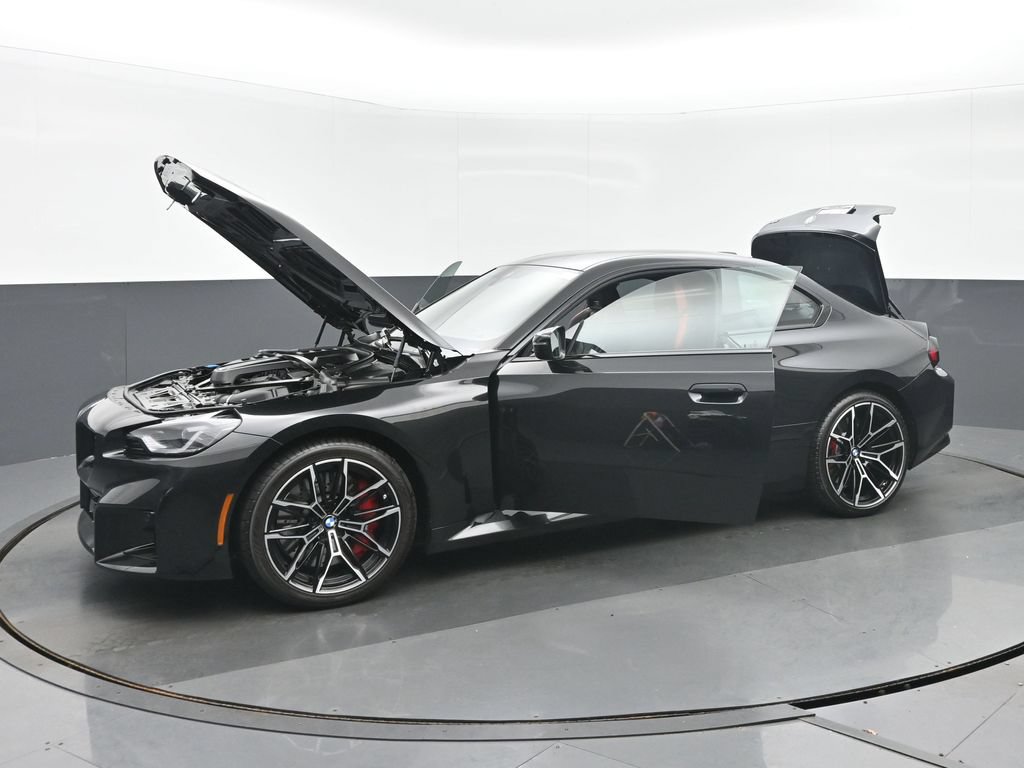 Used 2025 BMW M2 w/ Lighting Package RWD image 36