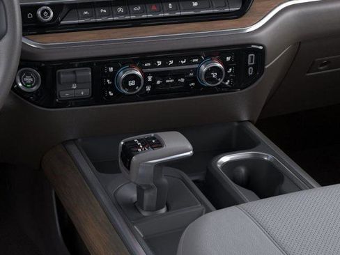 New 2026 GMC Sierra 1500 SLT image 23