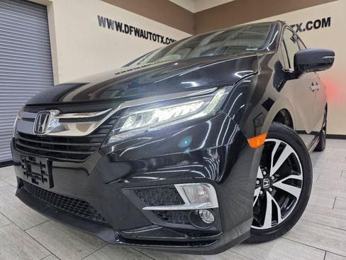 Used 2018 Honda Odyssey Elite image 1