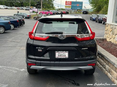 Used 2017 Honda CR-V LX image 10