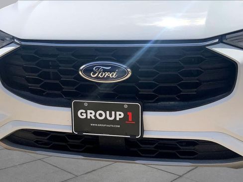Certified 2023 Ford Escape ST-Line FWD image 30