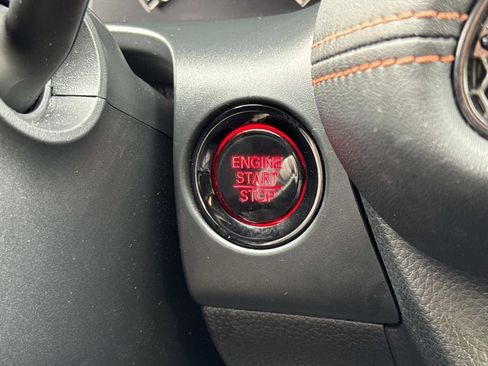 Used 2025 Honda HR-V Sport image 15