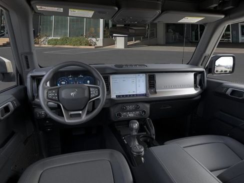New 2026 Ford Bronco Outer Banks AWD/4WD image 9