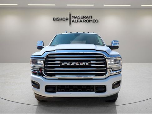 Used 2024 RAM 3500 Limited image 8
