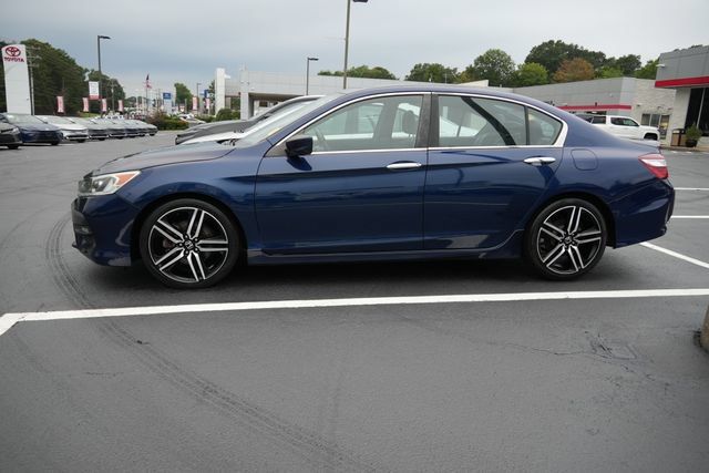Used 2016 Honda Accord Sport image 4