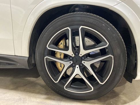 Certified 2022 Mercedes-Benz GLE 63 AMG S image 22