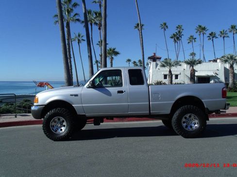 Used 2003 Ford Ranger XLT image 4
