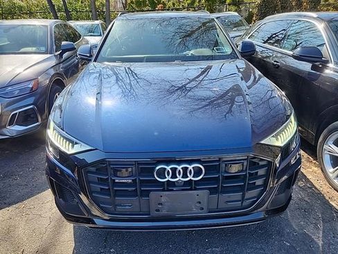 Used 2023 Audi Q8 Premium Plus w/ Premium Plus Package image 4