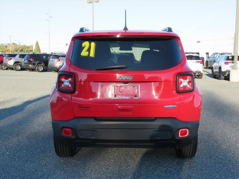 Used 2021 Jeep Renegade Latitude image 5