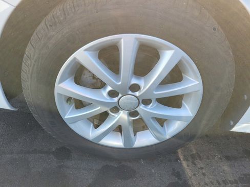 Used 2014 Volkswagen Jetta SE image 6