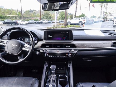 Used 2022 Kia Telluride EX w/ EX Premium Package image 13