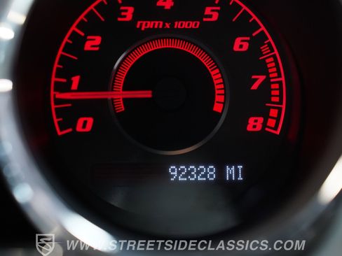 Used 2008 Pontiac Solstice GXP w/ Premium Package RWD image 32