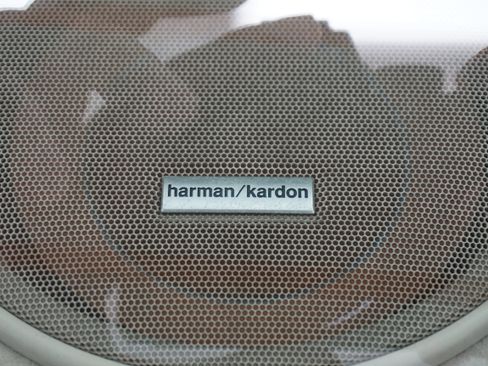 Used 2013 Subaru Legacy 3.6R Limited image 11