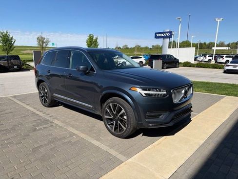 Used 2024 Volvo XC90 B6 Plus w/ Protection Package Premier AWD/4WD image 7