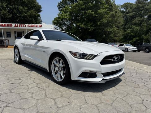 Used 2015 Ford Mustang GT Premium w/ Equipment Group 401A RWD image 1