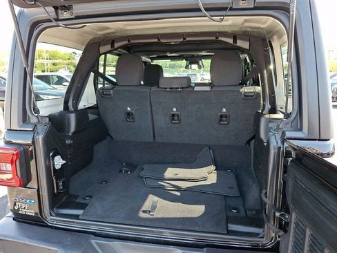 Certified 2025 Jeep Wrangler Unlimited Rubicon 4xe w/ Safety Group AWD/4WD image 33
