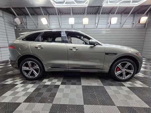 Used 2019 Jaguar F-PACE S AWD/4WD image 9
