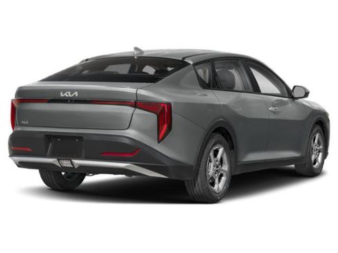 Certified 2025 Kia K4 FWD image 5