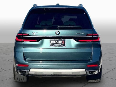Used 2024 BMW X7 xDrive40i w/ Executive Package AWD/4WD image 4