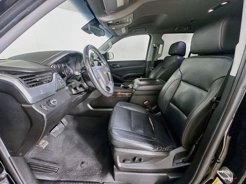 Used 2019 Chevrolet Tahoe LT RWD image 13