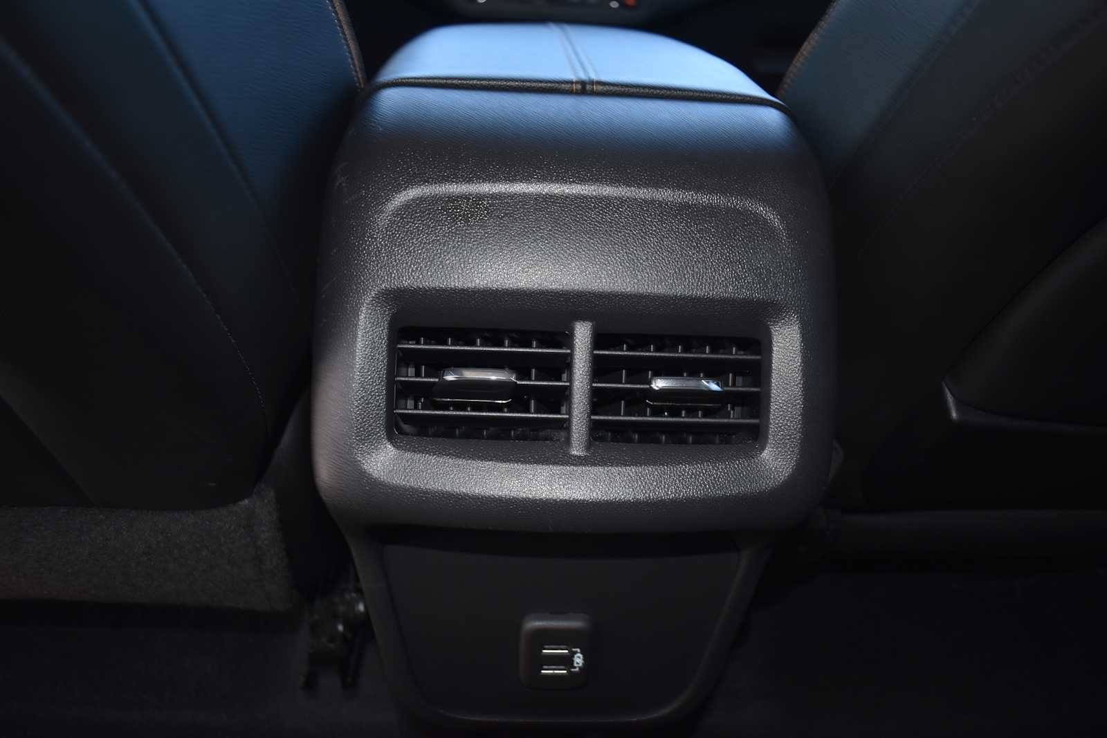 Used 2022 GMC Terrain AT4 w/ Infotainment Package II AWD/4WD image 16
