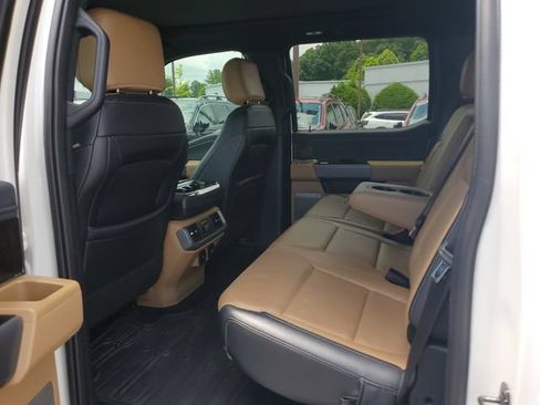 Used 2021 Ford F150 Lariat w/ Equipment Group 502A High AWD/4WD image 15