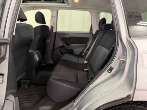 Used 2016 Subaru Forester 2.5i Premium w/ All-Weather Package AWD/4WD image 34
