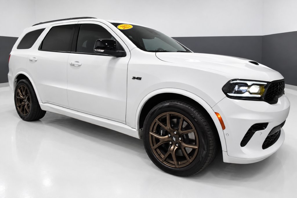 Used 2025 Dodge Durango R/T AWD/4WD image 5