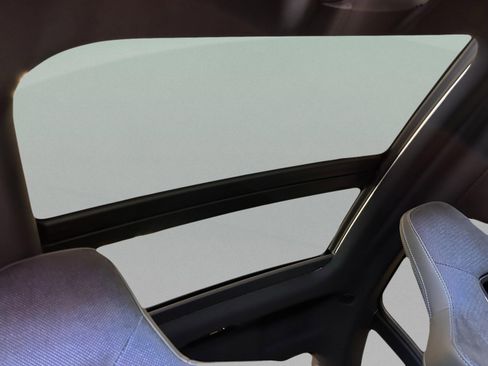 New 2026 BMW M235i xDrive w/ Technology Package image 33