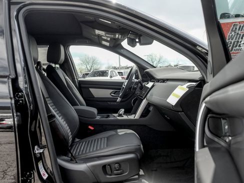 New 2026 Land Rover Discovery Sport Landmark AWD/4WD image 22