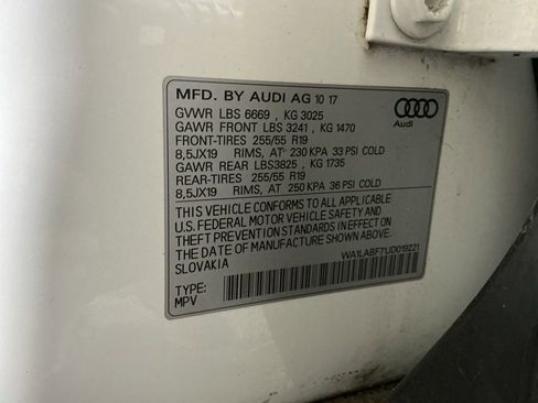 Used 2018 Audi Q7 3.0T Premium Plus w/ Premium Plus Package image 39