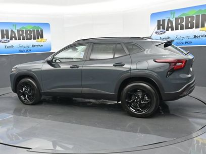 New 2026 Chevrolet Trax LT w/ Driver Confidence Package