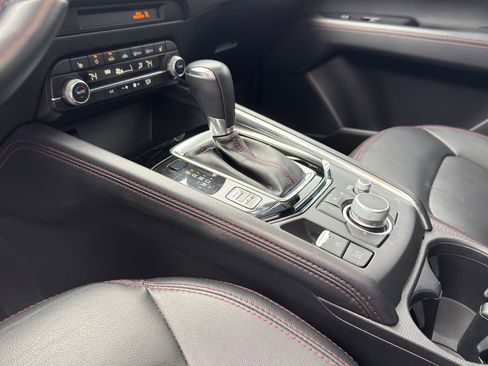 Used 2023 MAZDA CX-5 Carbon Edition image 18
