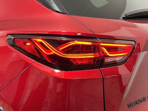 Used 2023 Chevrolet Blazer RS w/ Driver Confidence II Package image 35