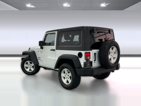 Used 2017 Jeep Wrangler Sport w/ Quick Order Package 24S AWD/4WD image 3