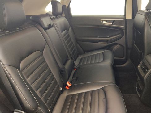 Used 2019 Ford Edge SEL w/ Equipment Group 201A image 19