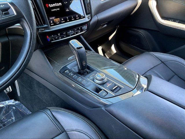 Used 2022 Maserati Levante GT AWD/4WD image 20
