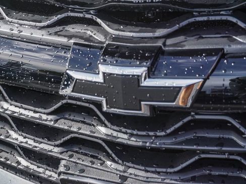 New 2026 Chevrolet Blazer LT w/ Midnight/Sport Edition FWD image 4