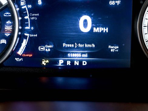 Used 2014 RAM 1500 Laramie w/ Convenience Group RWD image 11