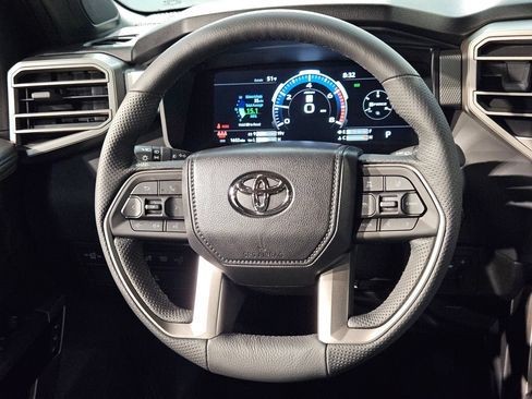 Certified 2025 Toyota Tundra Limited AWD/4WD image 27