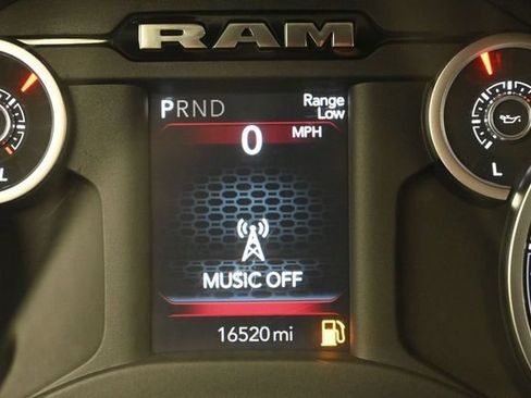 Used 2026 RAM 2500 Big Horn AWD/4WD image 4
