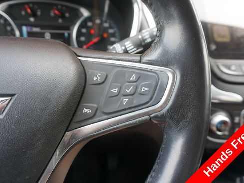 Used 2018 Chevrolet Equinox Premier AWD/4WD image 4