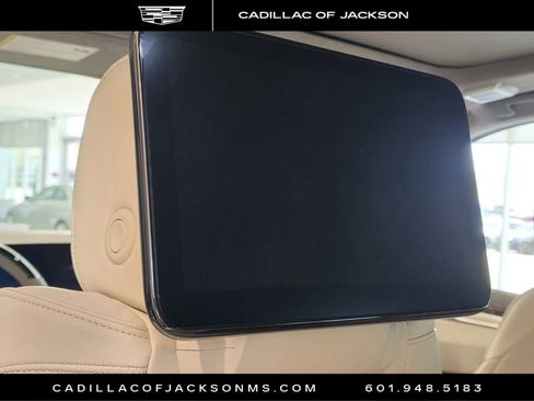 Certified 2026 Cadillac Escalade Platinum Sport w/ LPO, Floor Liner Package AWD/4WD image 24