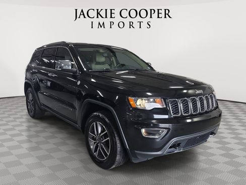 Used 2021 Jeep Grand Cherokee Limited w/ Trailer Tow Group IV AWD/4WD image 3