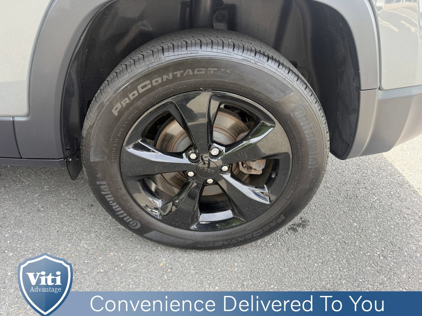 Used 2023 Jeep Cherokee Altitude Lux AWD/4WD image 13